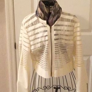 Woman’s crop leather jacket